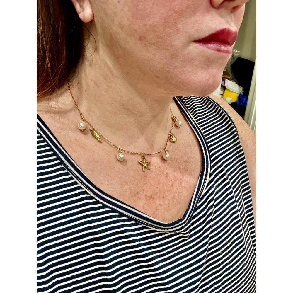 Gold Tone Beach Charm Necklace‎ with Pearls Starfish Seashell Leaf 18in